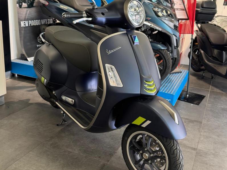 VESPA GTS 300 SUPER TECH